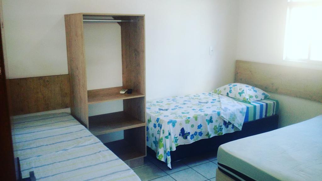 Dormitorio Canarinho Goiânia Kültér fotó