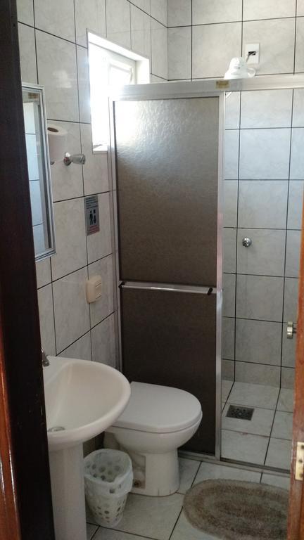 Dormitorio Canarinho Goiânia Kültér fotó